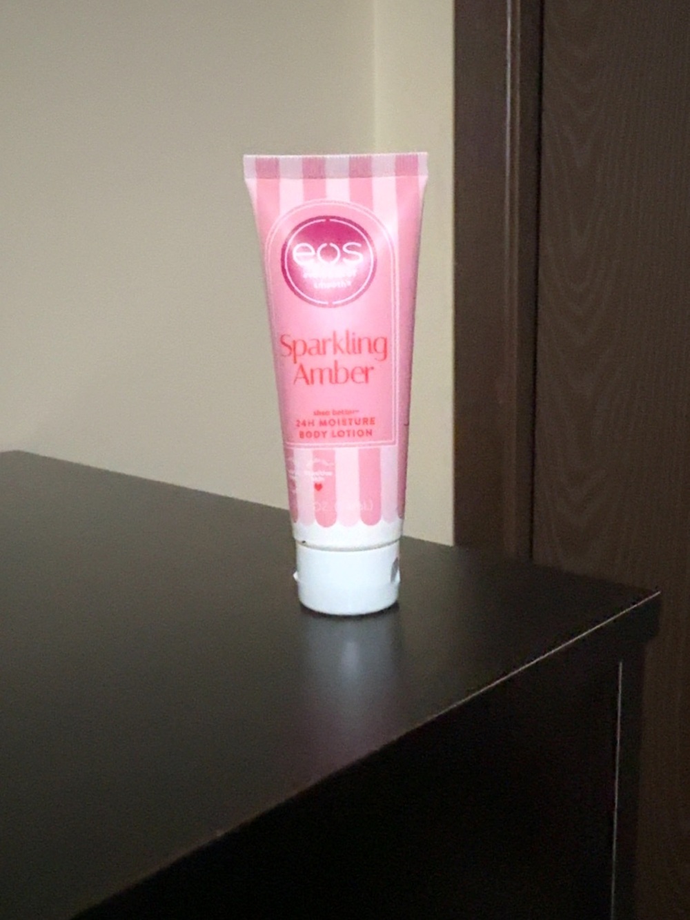 Sparkling Amber eos Lotion